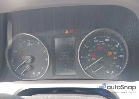 2018 Toyota Rav4 Xle from USA, damaged, VIN JTMWFREV9JJ161587